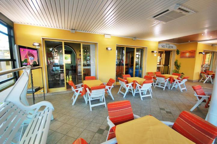 Hotel Silvaion Villamarina Esterno foto