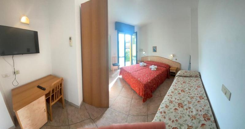 Hotel Silvaion Villamarina Esterno foto